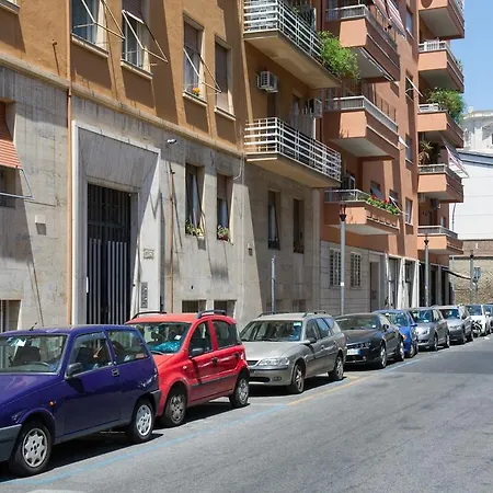 Pensionat Borghetto Cavalleggeri 2*